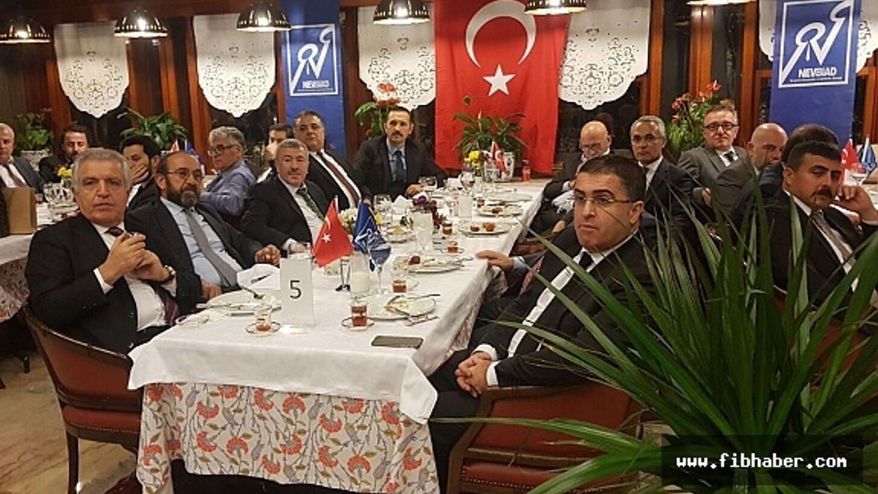Rektör Çağrı Erhan, NEVBİAD üyelerine konferans verdi
