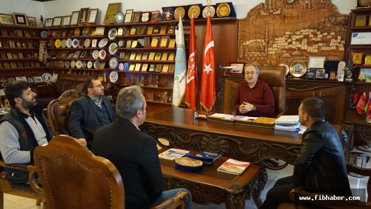 Halı Yıkamacılardan Ünver'e Nezaket Ziyareti