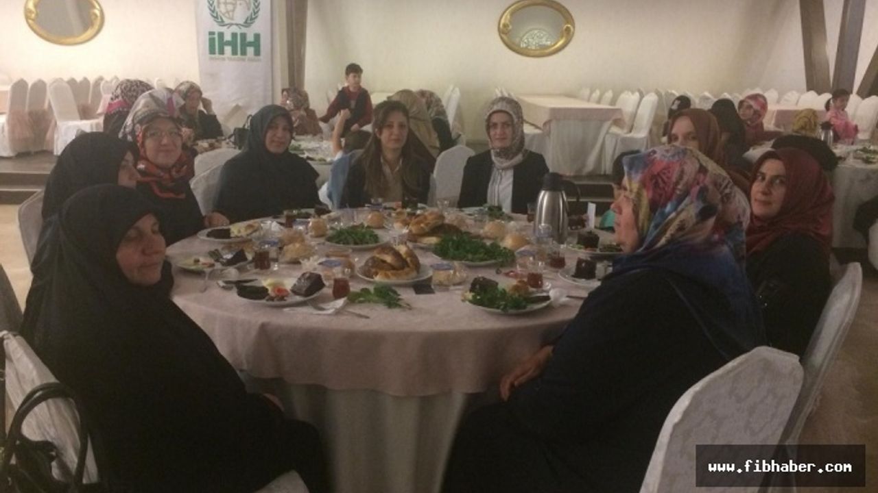 Nevşehir İHH Gönüllüler Buluşması Kahvaltı Programı Yapıldı