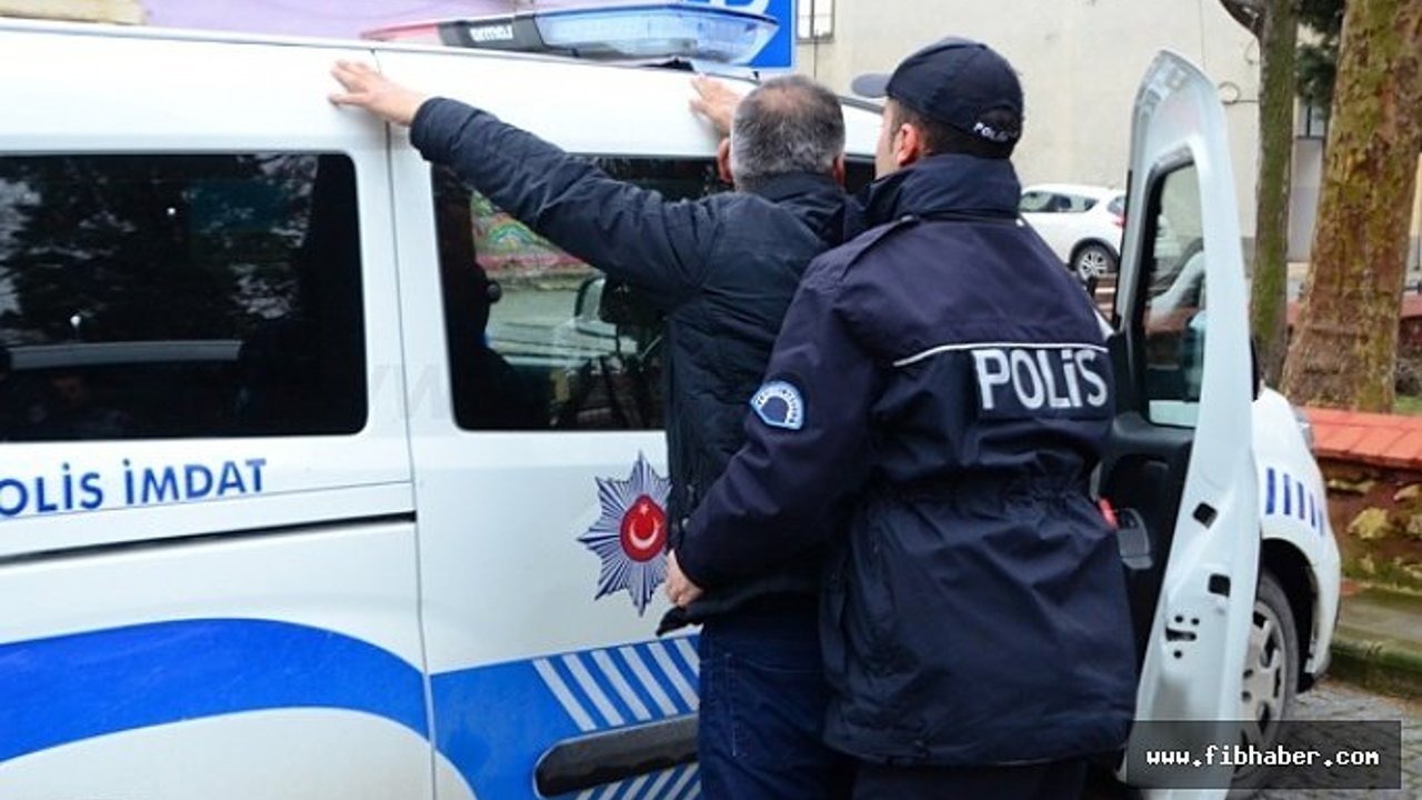 Acıgöl Yol kontrol noktasında aranan şahıs yakalanarak tutuklandı