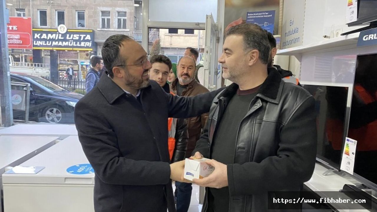 AK Parti Nevşehir İl Başkanlığı Kandil Simidi Dağıttı