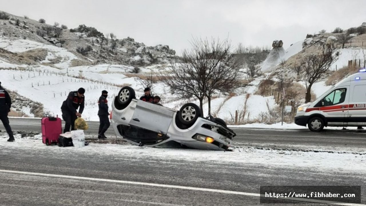 Nevşehir'de Buzlanma Nedeniyle Otomobil Takla Attı