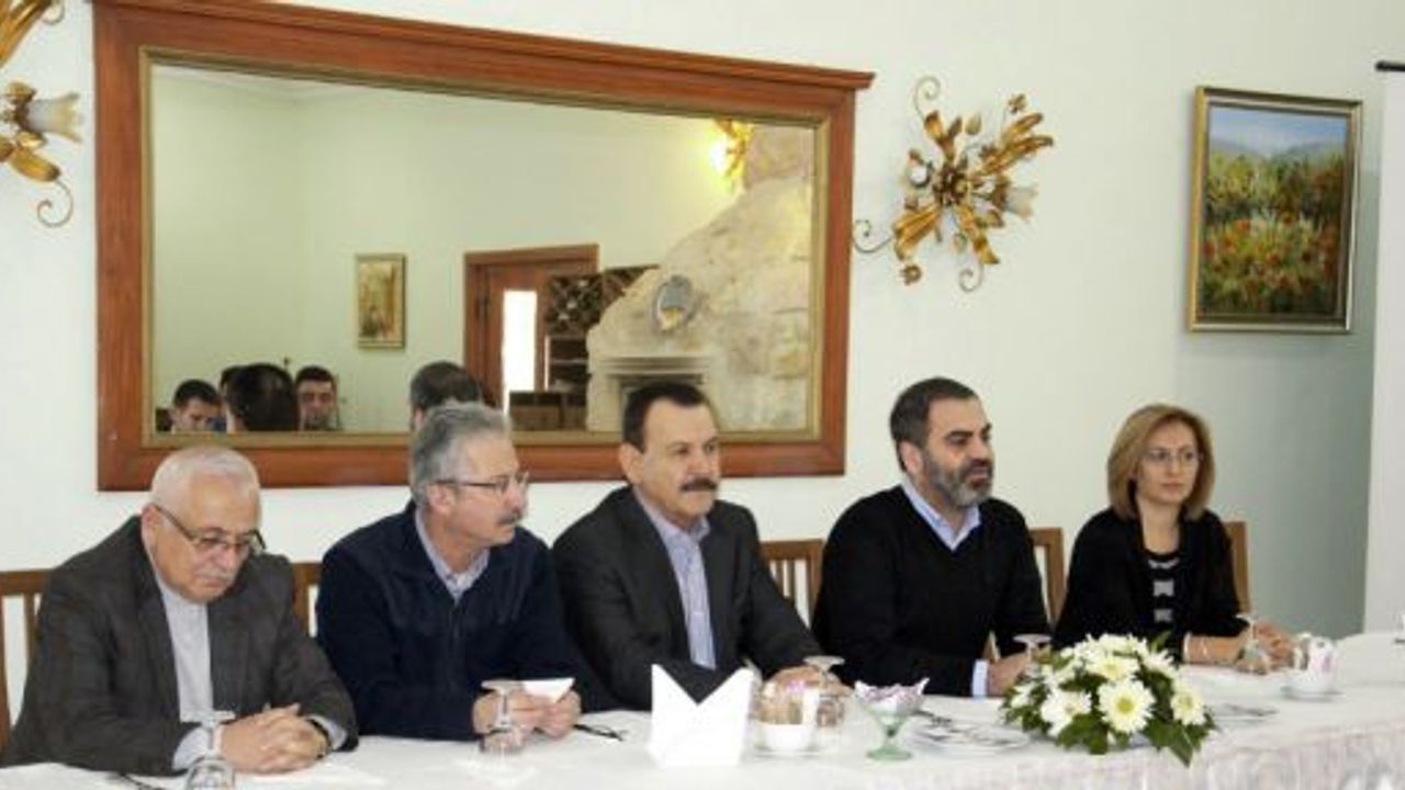 KAPTİD “Sosyal Davranış ve Protokol Eğitimi” düzenledi