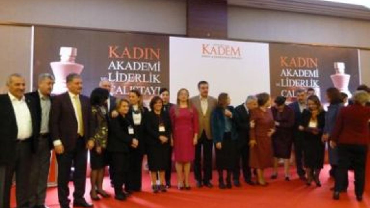 NEHÜ Rektörü ‘Kadın, Akademi ve Liderlik Çalıştayı’na Katıldı