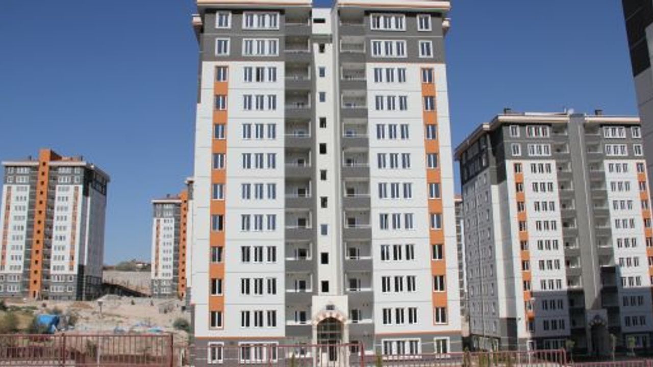 Nevşehir Mehmet Akif Ersoy'daki 4 Konut Sahiplerine Verilecek