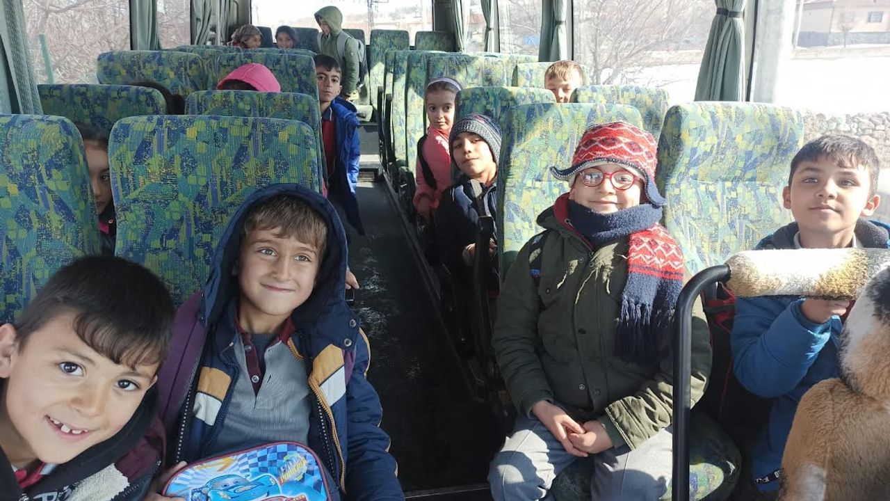Karapınar belediyesine otobüs bağışı