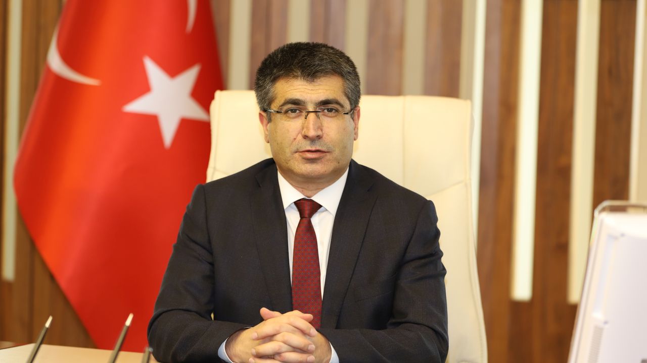 NEVÜ Rektörü Prof. Dr. Semih Aktekin’in 18 Mart Şehitleri Anma Günü ve Çanakkale Deniz Zaferi Mesajı