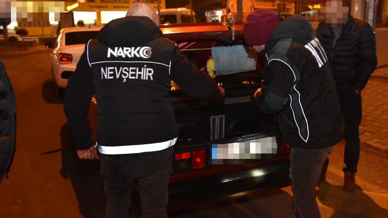 Nevşehir'de uyuşturucu maddeyle yakalanan 14 zanlı gözaltına alındı