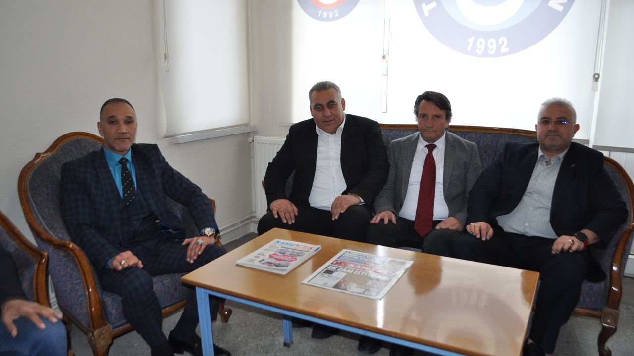 MHP'li 3 Vekil aday adayı Başkan Çetin'e konuk oldu
