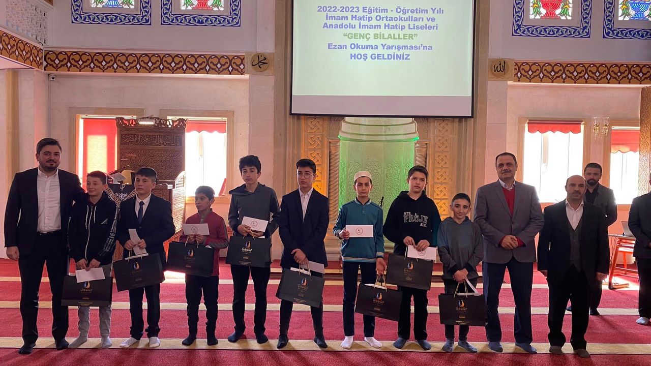 Genç Bilaller ezan okuma yarışması Ürgüp'te yapıldı