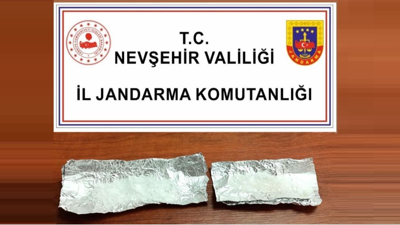 Nevşehir'de şüpheli şahsın üzerinde uyuşturucu madde ele geçirildi