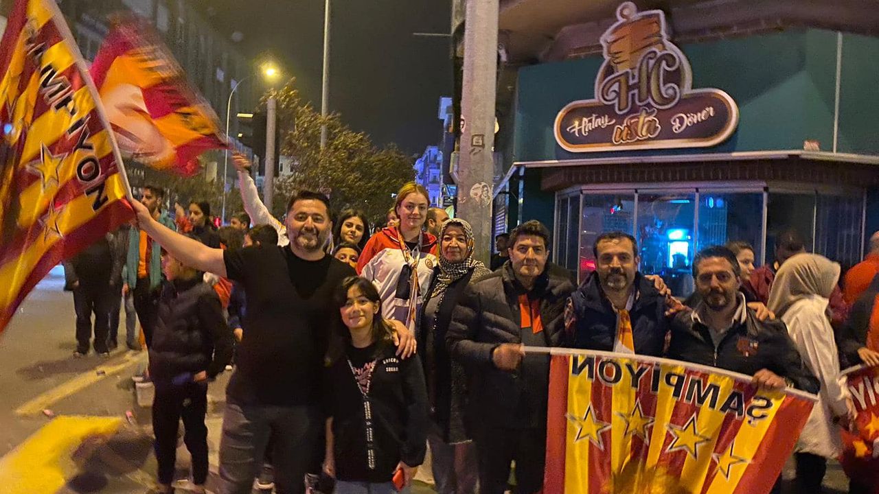 Nevşehir'de Galatasaray taraftarları Şampiyonluğu kutladı