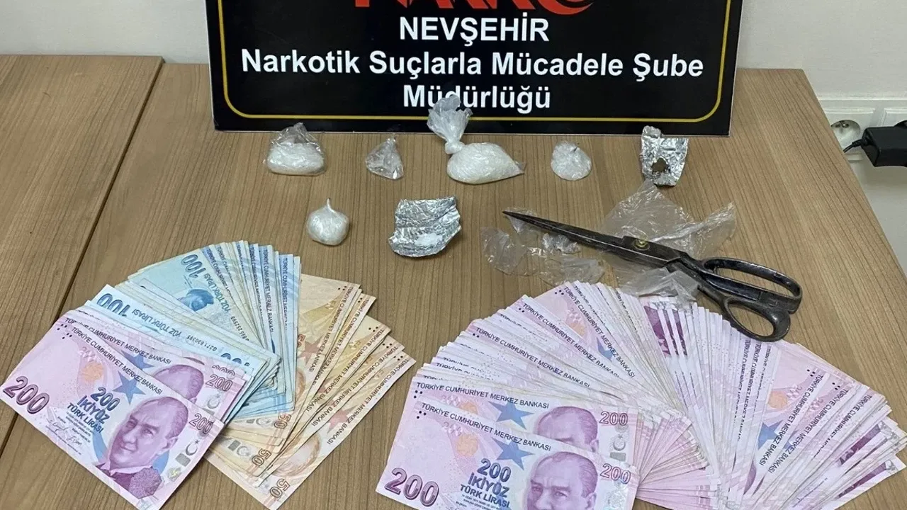 Nevşehir'de uyuşturucu operasyonlarında 5 kişi tutuklandı