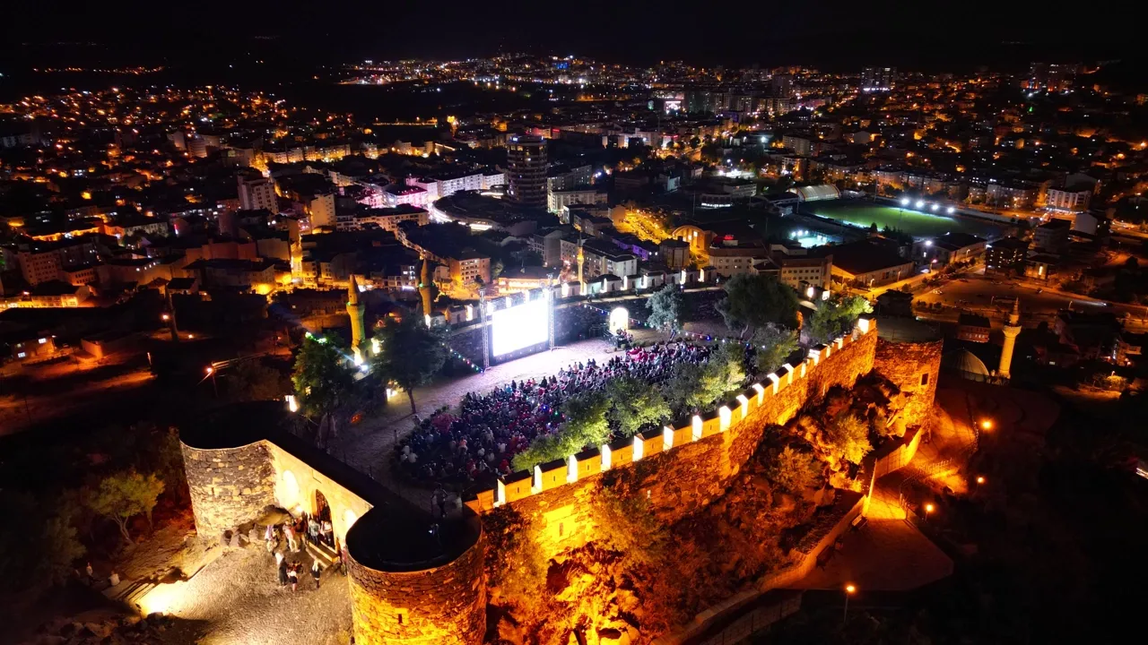 Halk Oyunları Festivali Bu Akşam Nevşehir Kalesi’nde