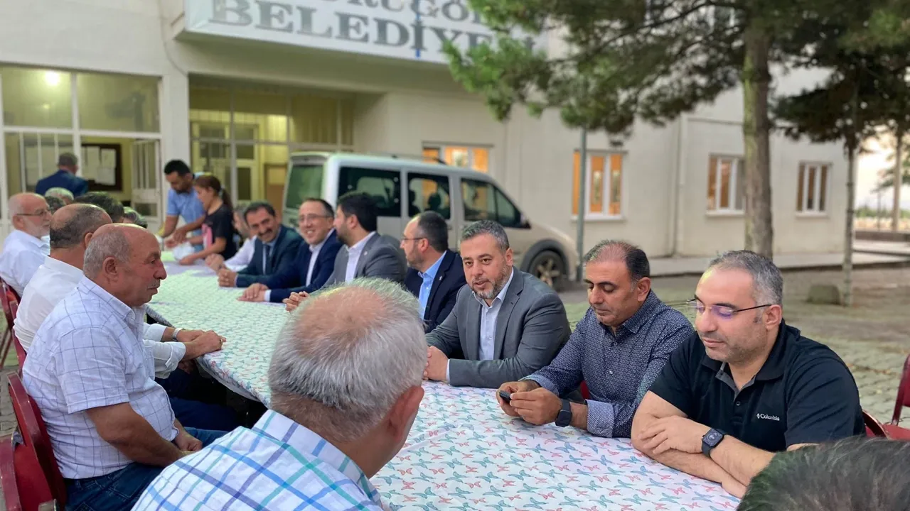 AK Parti Nevşehir heyeti Kurugöl köyüne çıkarma yaptı