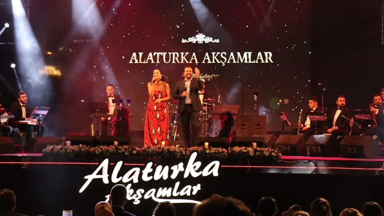 Ürgüp'te TRT Müzik Alaturka Akşamlar Gecesi Rüzgarı Esecek