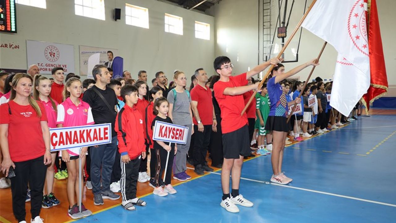 Badminton yarı final müsabakaları Ürgüp’te düzenlendi