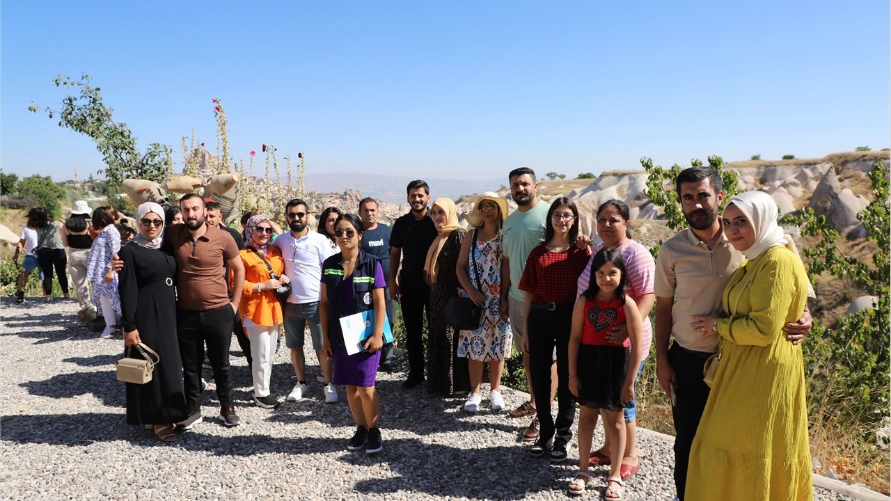 Mersinli 16 çift evlilik yıldönümlerini Kapadokya'da kutladı