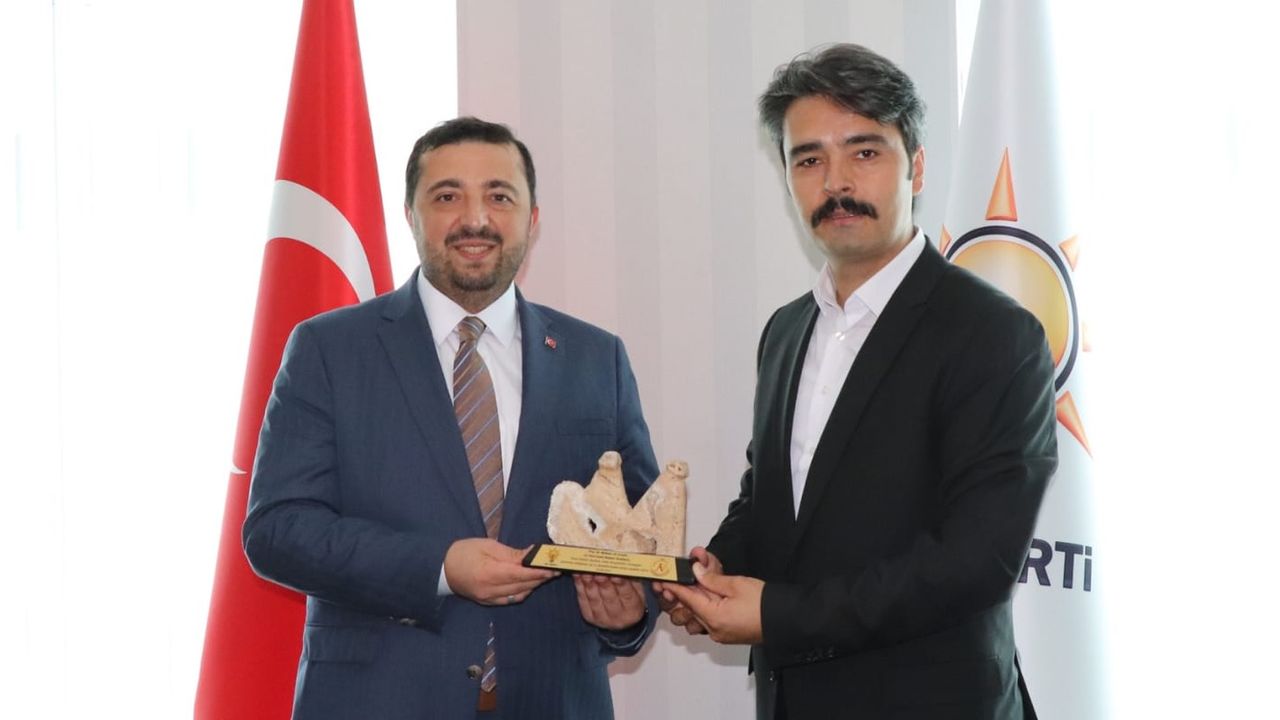 AK Parti Genel Başkan Yardımcısı Zengin'e Hemşehri Ziyareti