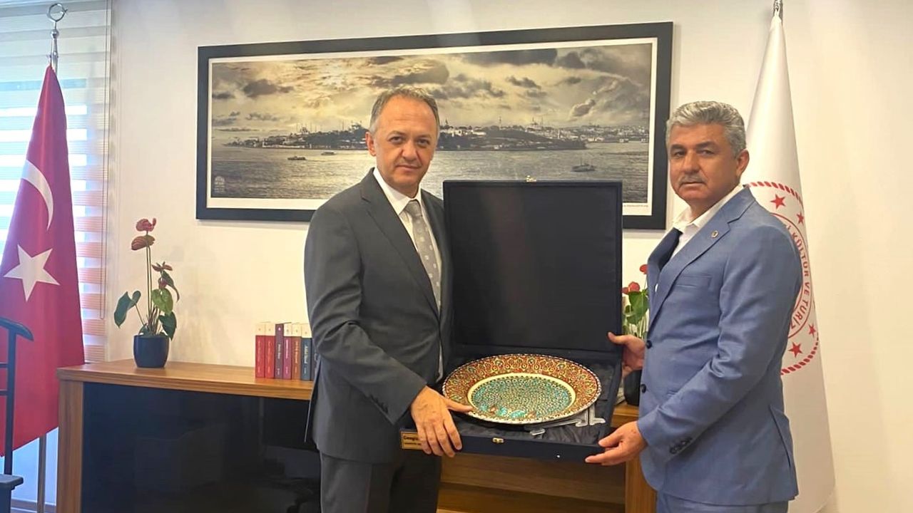 Başkan Çavdar'dan Nevşehirli Bakan Yardımcısı Yazgı'ya ziyaret