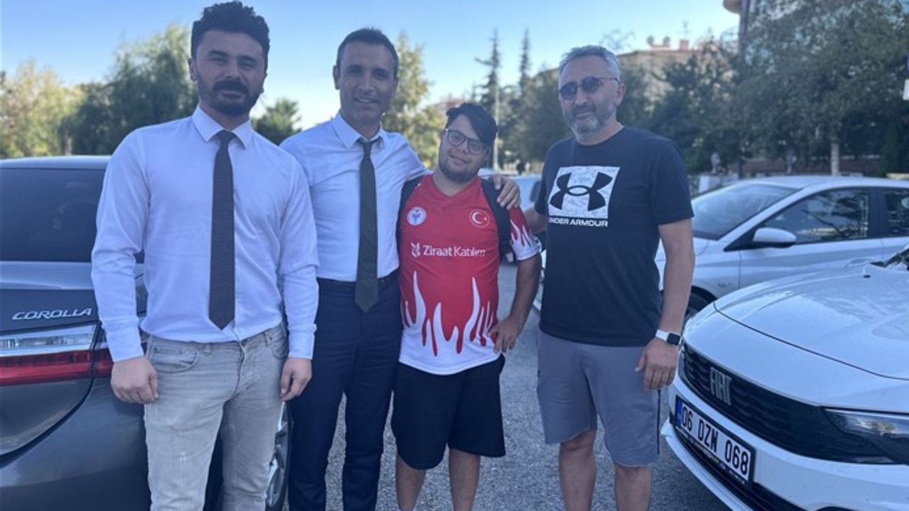 Özdemir, Nevşehirli Milli Sporcumuzu Ankara'da Karşıladı