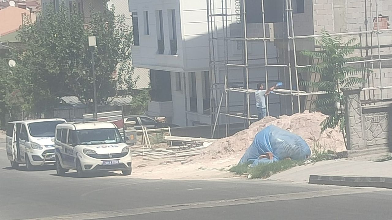 Nevşehir'de sıva yaparken, inşaattan düşen işçi yaralandı