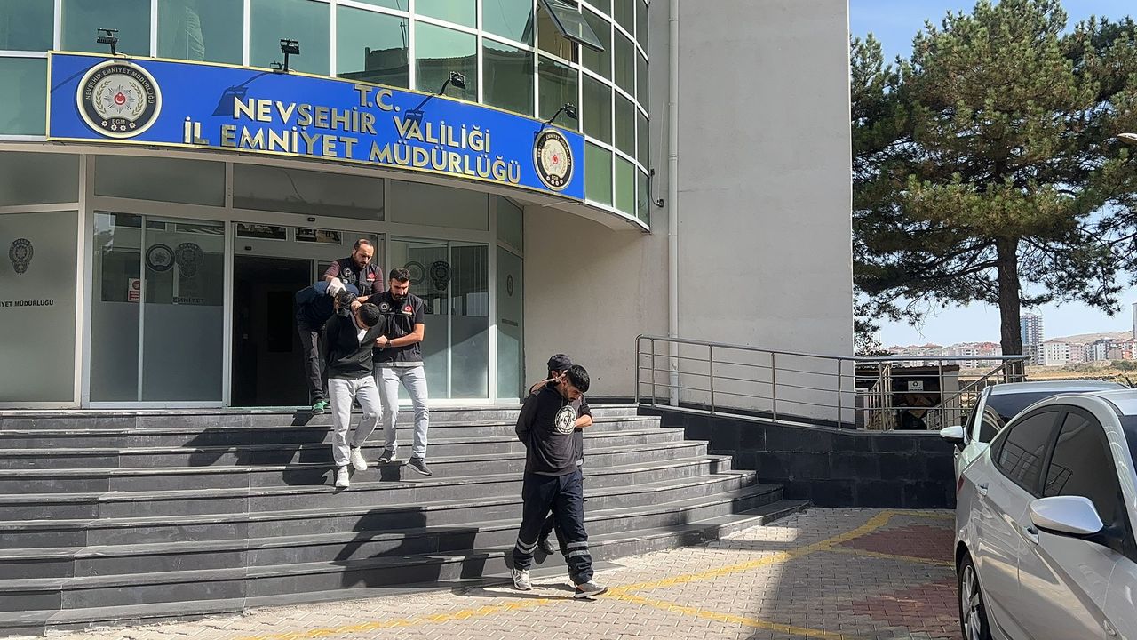 Nevşehir'de 98 kilo esrar ele geçirildi: 3 gözaltı