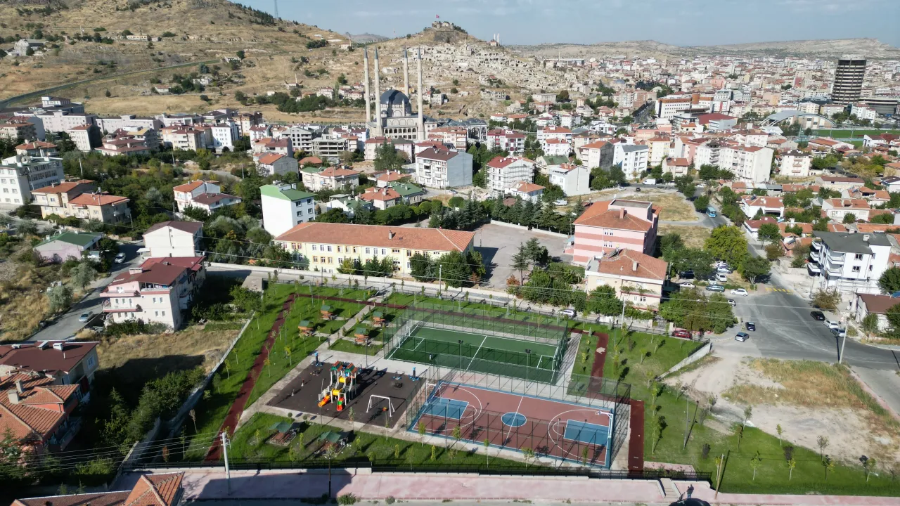 Nevşehir Belediyesi’nden 14 Parka 20 Semt Sahası