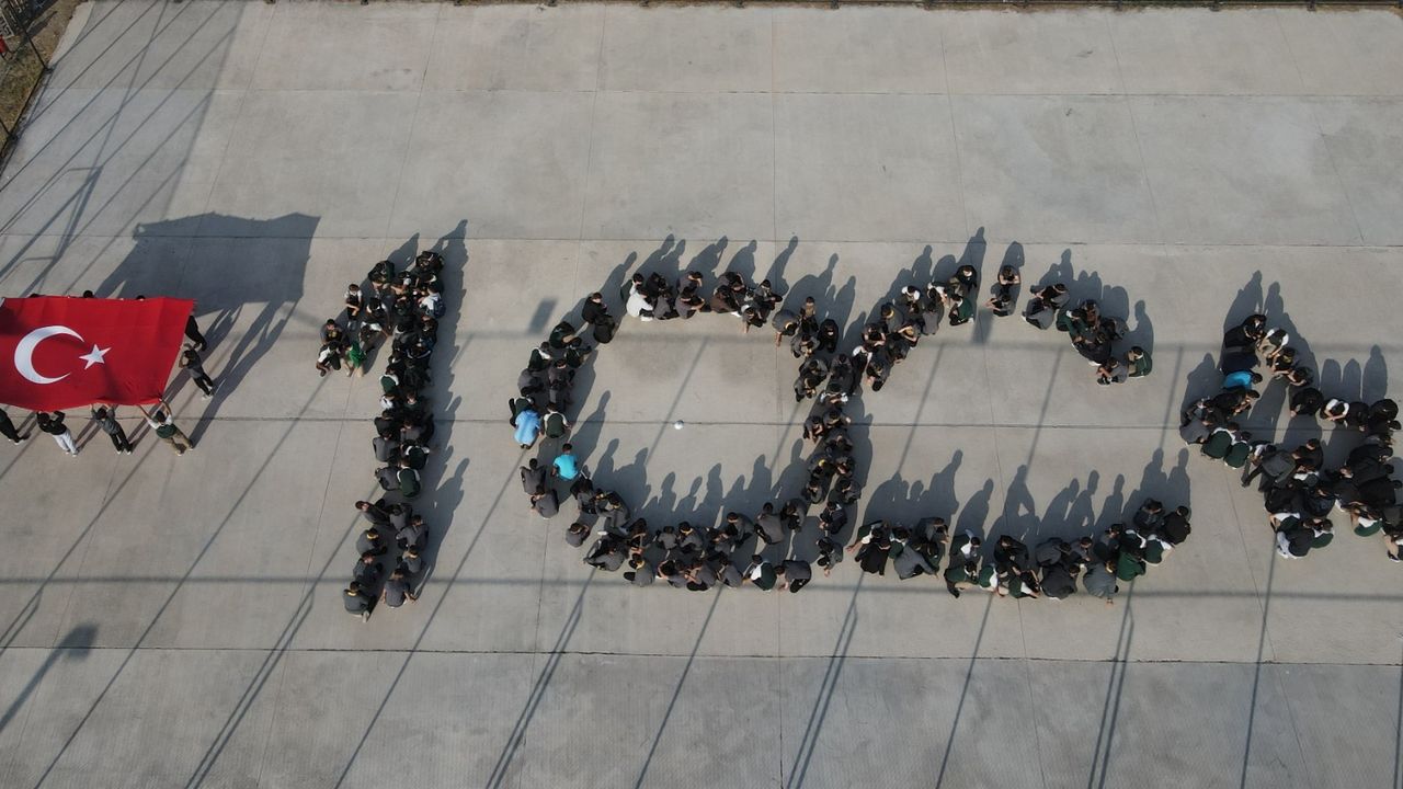 Şehit Demet Sezen Güzel Sanatlar Lisesinden Anlamlı 100.Yıl  E-Twinning Projesi