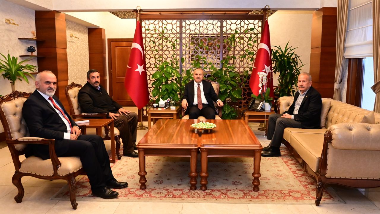 Başkan Salaş, Vali Fidan'ı fuara davet etti