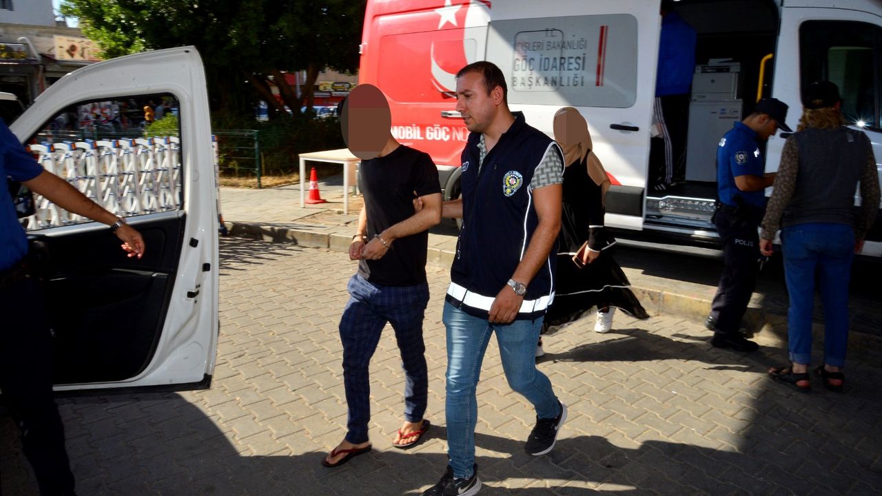 Nevşehir’de 13 yabancı uyruklu sınır dışı edildi