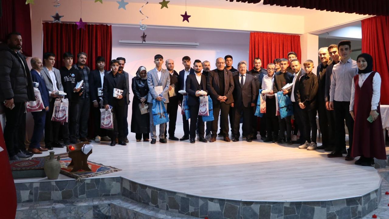 Nevşehir'de "Genç Sada" ve "Genç Muhafızlar" Hafızlık Yarışması İl Finali Yapıldı