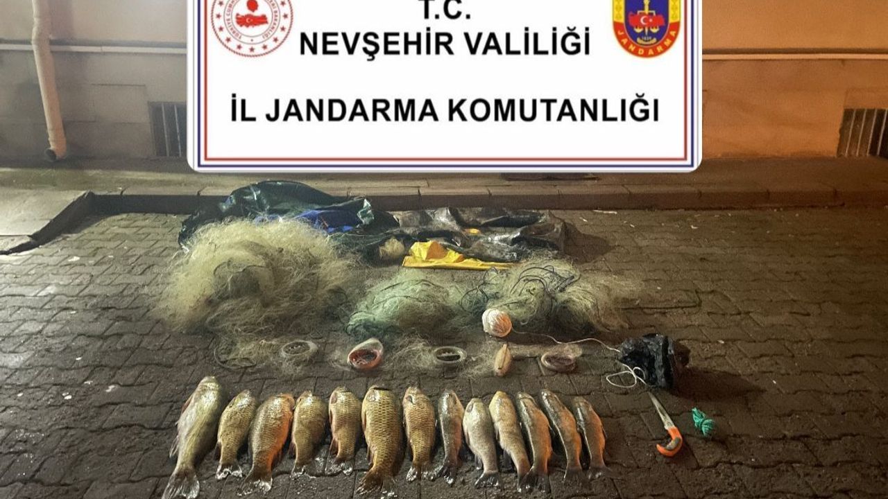 Nevşehir Kızılırmak'ta kaçak balık avcısına suçüstü