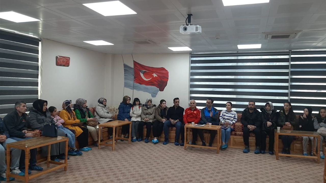 Nevşehir'de Taekwondo sporcuları ve velileri ile toplantı
