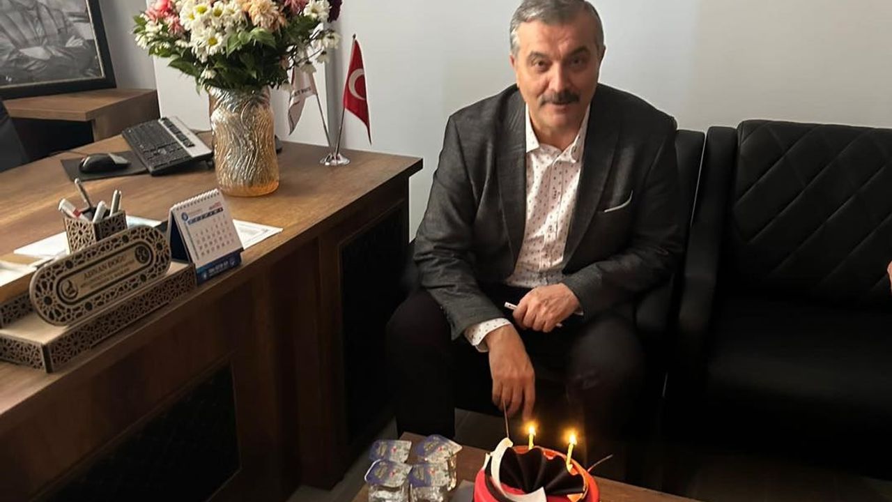 Nevşehir MHP İl Başkanı Doğu'ya Sürpriz Doğum Günü