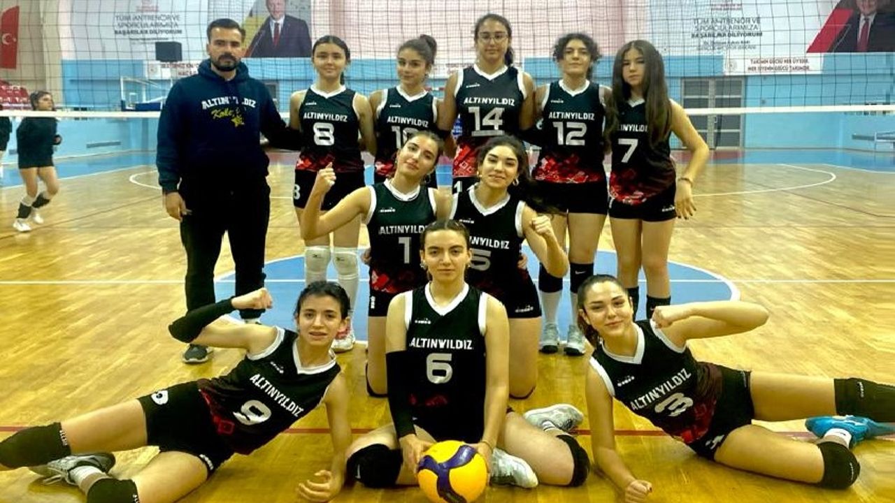 Nevşehir'in Altın Kızları Grup Müsabakalarında