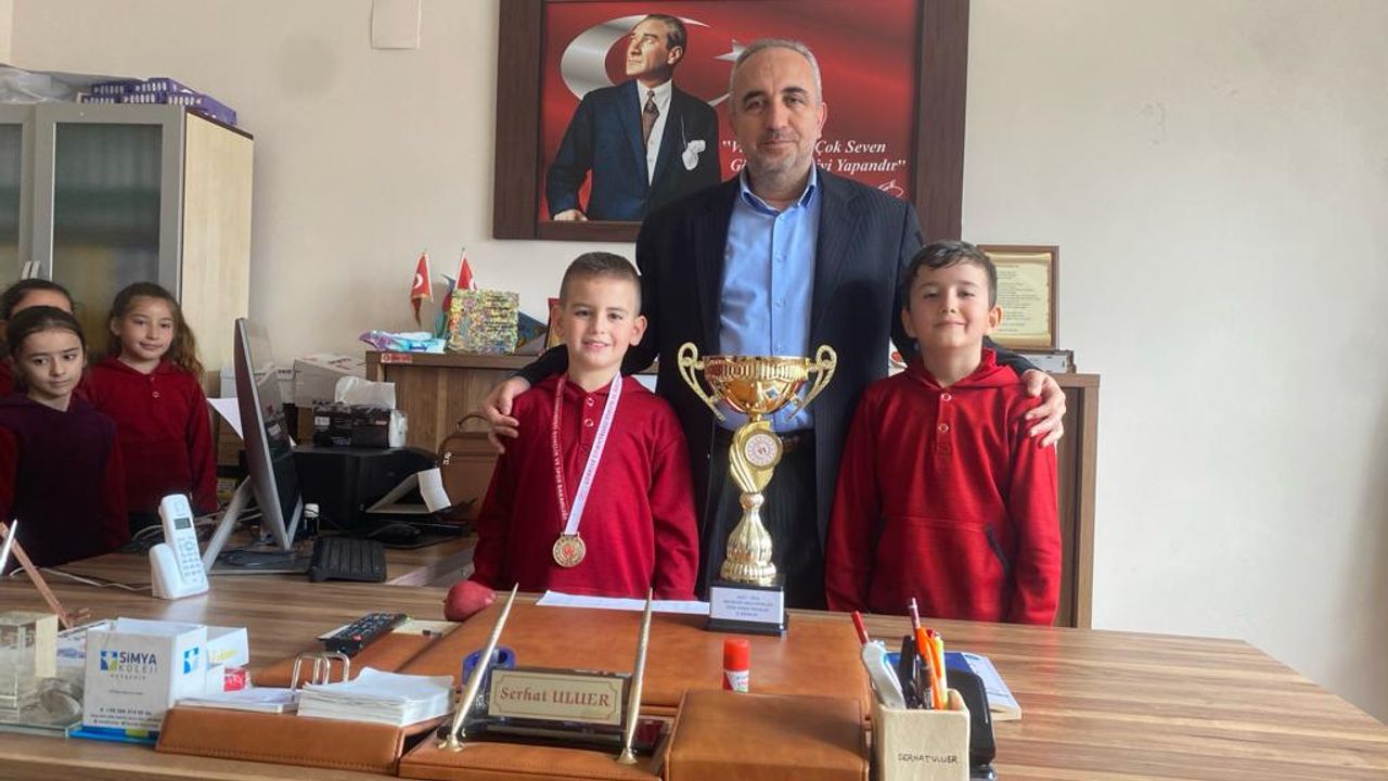 Nevşehir Tenis İl Birincisi 30 Ağustos İlkokulu
