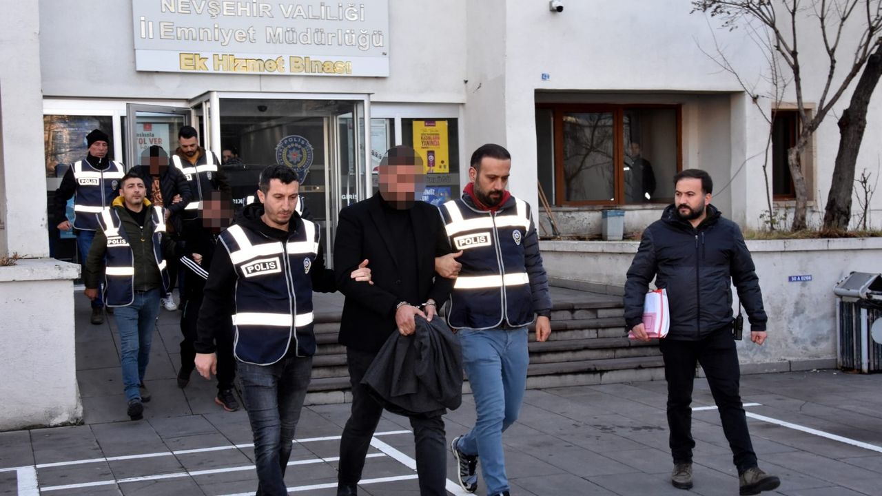Nevşehir'de sazan sarmalı vurgunu! 4 tutuklama