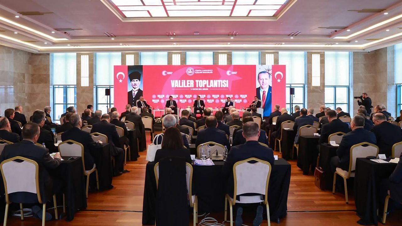 Nevşehir Valisi Fidan, Valiler Toplantısı'na Katıldı