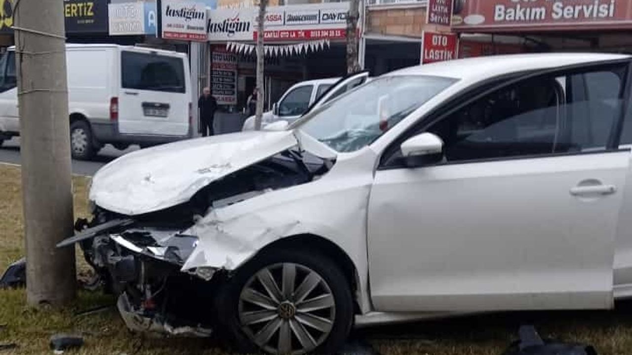 Nevşehir ölüm kavşağında yine kaza! (video)