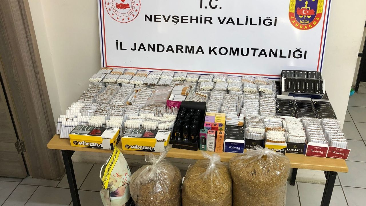 Nevşehir'de kaçak sigara operasyonu: 2 gözaltı