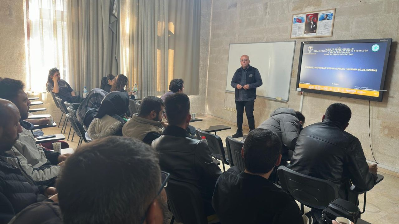 Nevşehir’de Ev ve Süs Hayvanı Satıcılarına Sertifikalı Eğitim Verildi