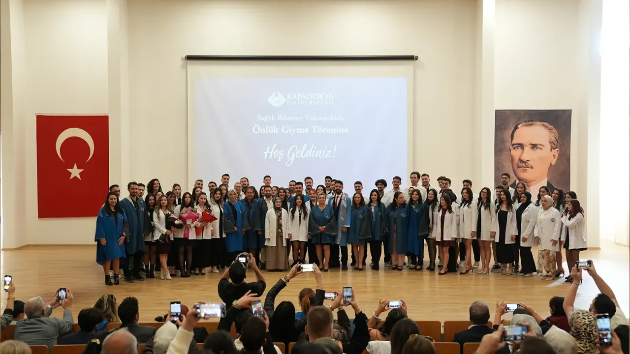 Kapadokya Üniversitesi Öğrencileri Meslek Hayatına Beyaz Önlükle Başladı