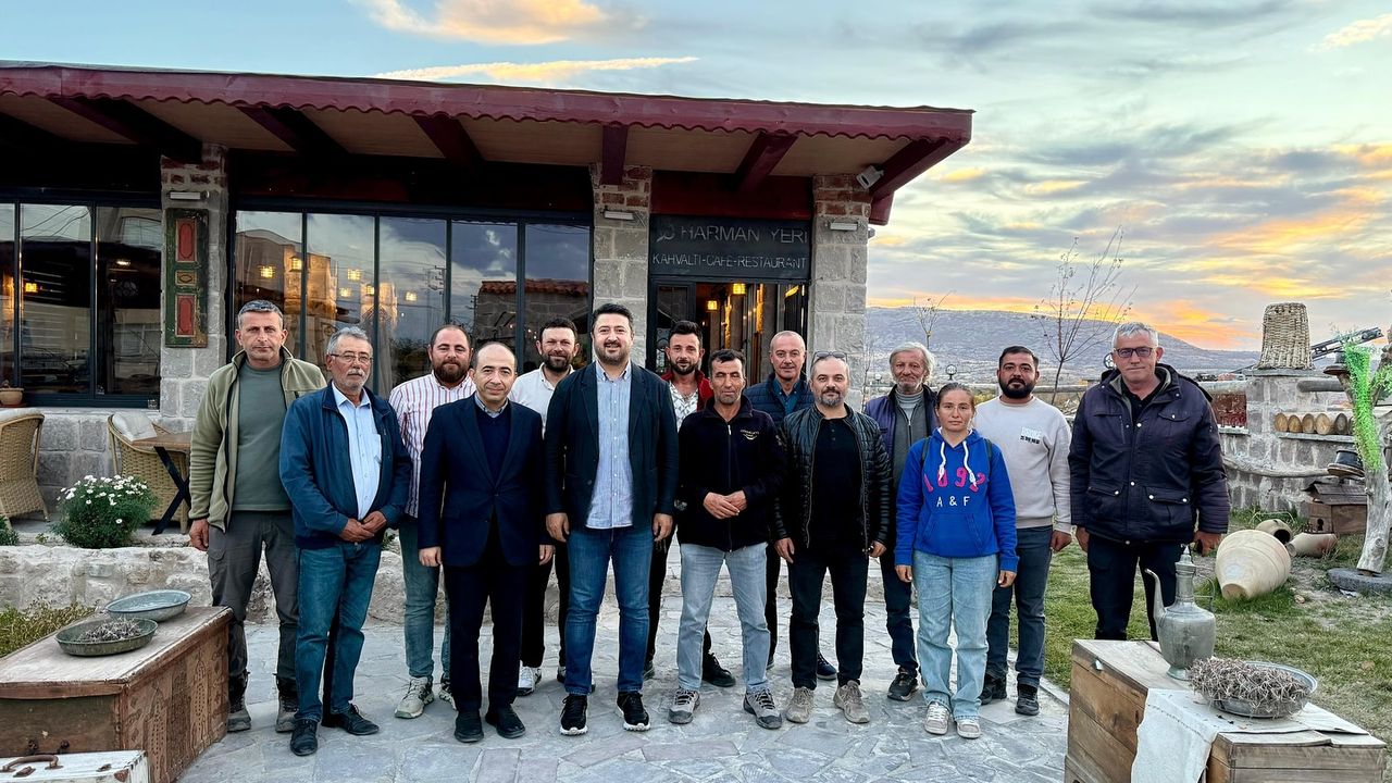Milletvekili Çalışkan, Uçhisar'da Turizmcilerle Buluştu