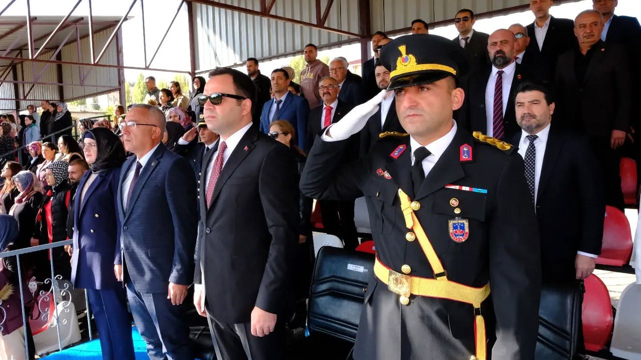 Gülşehir’de 29 Ekim Cumhuriyet Bayramı Coşkuyla Kutlandı