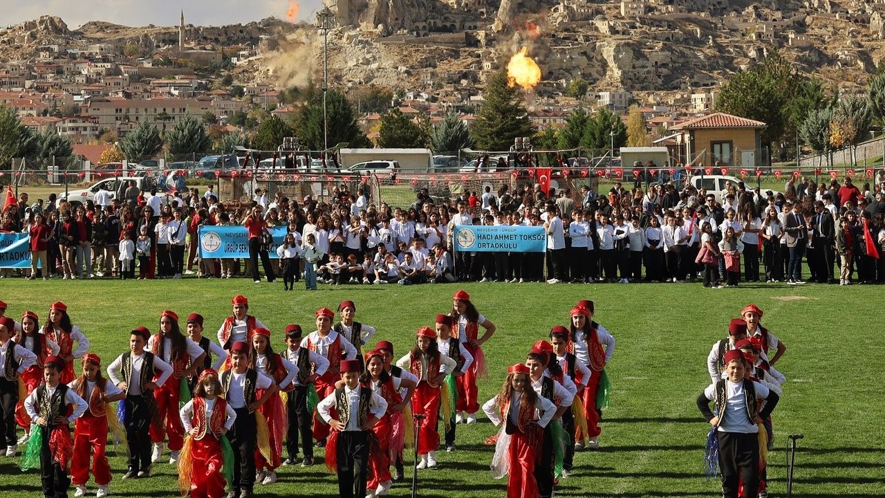 Cumhuriyet’in 102. Yılı Ürgüp’te Coşkuyla Kutlanıyor