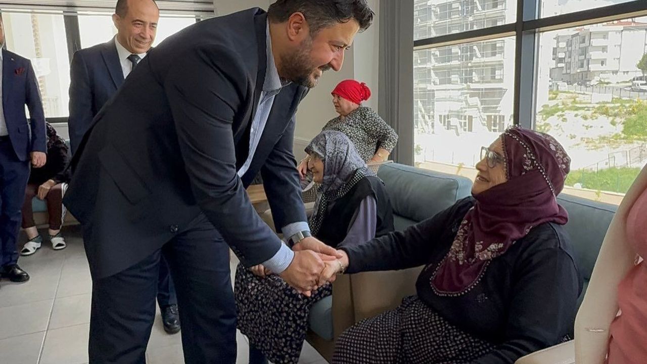 AK Parti Nevşehir Heyetinden Huzurevi Ziyareti: Büyüklerle Bayramlaşma