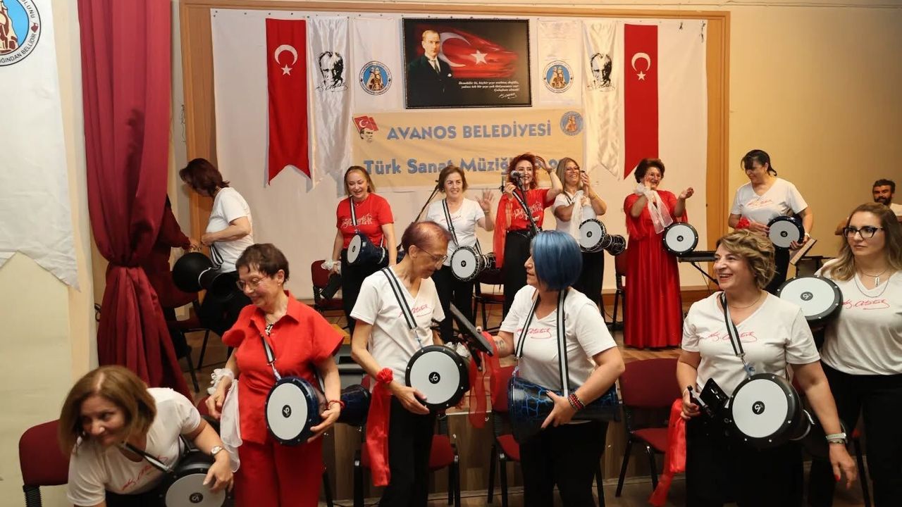 Avanos’ta TSM ve Ritim Grubu Konseri Büyük Beğeni Topladı