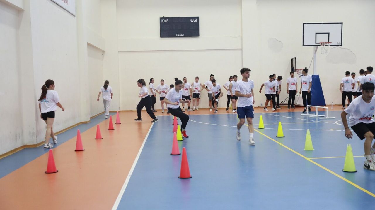 Nevşehir Belediyesi Kursiyerlerinden Sınavlarda Bü