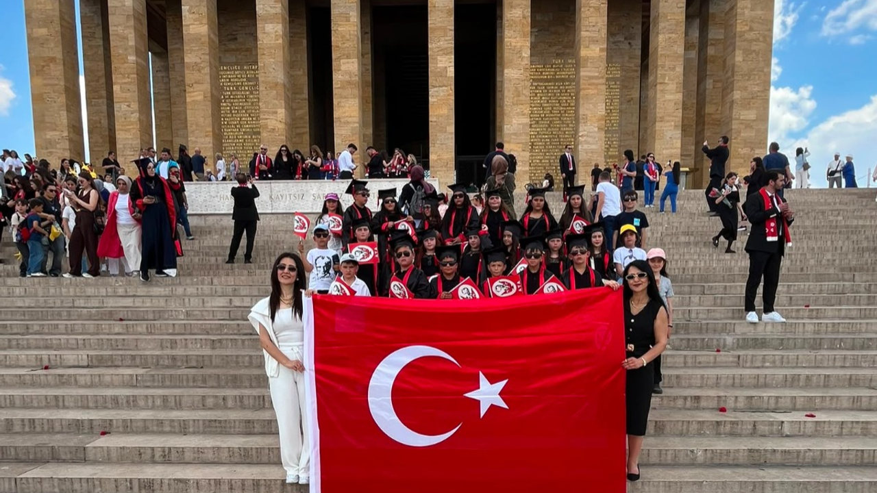 Yazıhüyüklü Öğrencilerden Anıtkabir’e Anlamlı Ziyaret